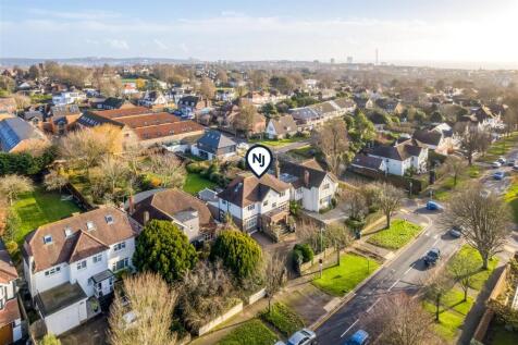 47 Shirley Drive-2.jpg