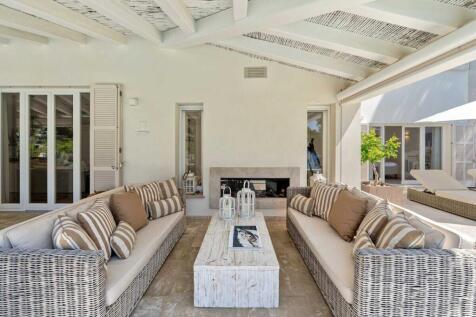 03-port andratx-Hamptons-Style Sea-View Beach House-kaufen-aussensofa