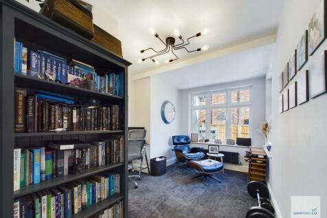 CAM03394G0-PR0174...