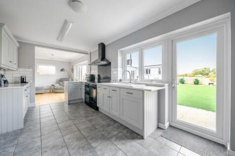 1361087-19-68dd87...