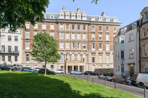A beautifully refurbished ground floor apartment within an iconic Clifton Village landmark, with two double bedrooms, concierge service and the rare benefit of an integral garage. Offered with no onwa