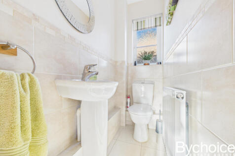 CAM05454G0-PR0096-STILL002