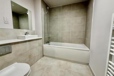 Bathroom.jpeg