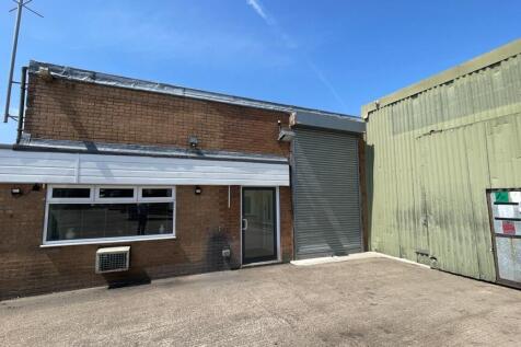 Light Industrial to rent in dunswell