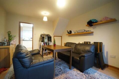 2 Bedroom House in LL57 2EB