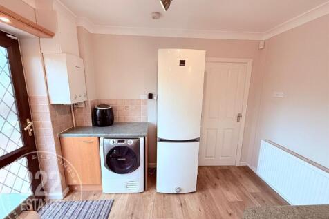 PHOTO-2025-10-14-18-05-04 (25).jpg