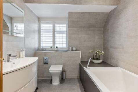 11 Pine Coombe-13.jpg