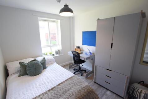 3 Bedroom Flat in LN1 1RS