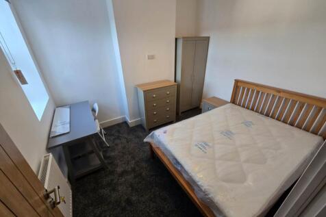 First floor middle b