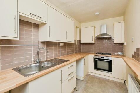 Kitchen: