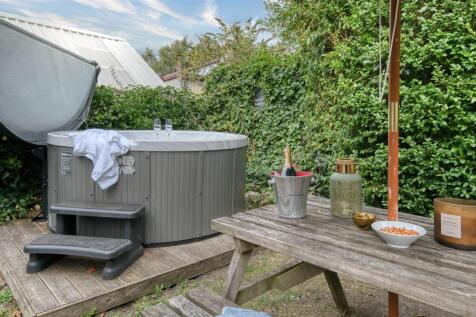 Saxton Mee The Gables 0054.jpg