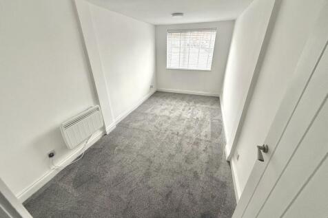 Bedroom Four/Study/Dining Room