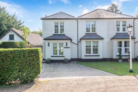 BRIDGE COTTAGE- (7).jpg