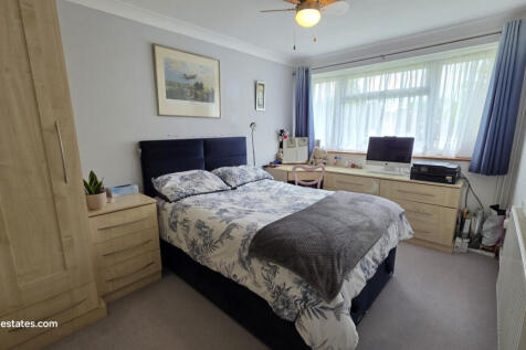 2 bed maisonette for sale Vernon Crescent, East B