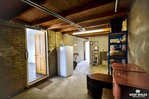garage