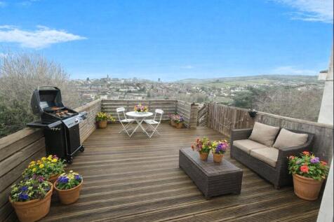 Raised Deck