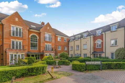 10 Janet Blunt House, Twyford -4.jpg