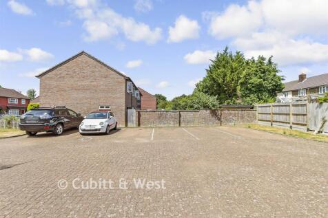 Driveway/Parking.