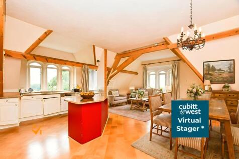 Kitchen/Dining Area (Farmhouse Style)