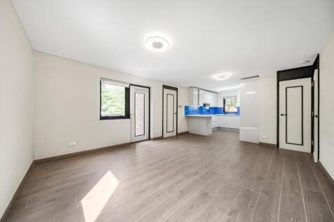 Reception/Kitchen