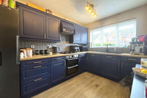 Kitchen.jpeg