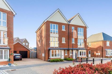 3 Ironstone Way