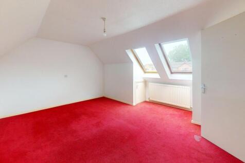 48-The-Ridings-Bedroom.jpg