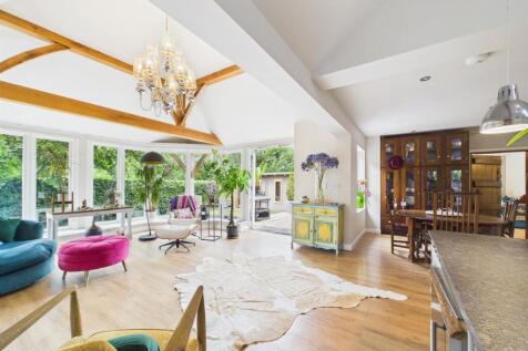 KITCHEN LIVING DINER