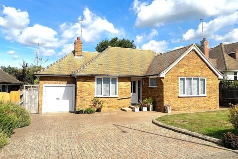 60 Birkdale - Front.jpg