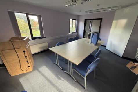 SECOND FLOOR LECTURE ROOM T202511071704.jpg