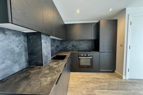 Kitchen Pic 5.jpeg