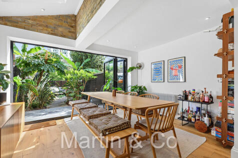 Property video thumbnail