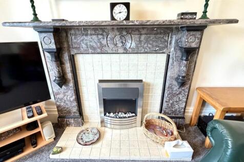DECORATIVE FIREPLACE