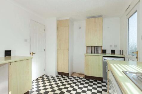 Regents Close_8.jpg