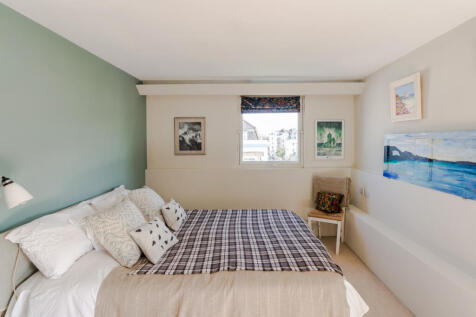 312800 - 50 Winchester Street-37.jpeg