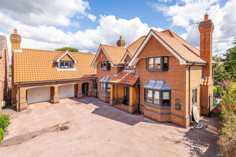 The Chimneys Park Street Worksop S80 1HH-2.jpg