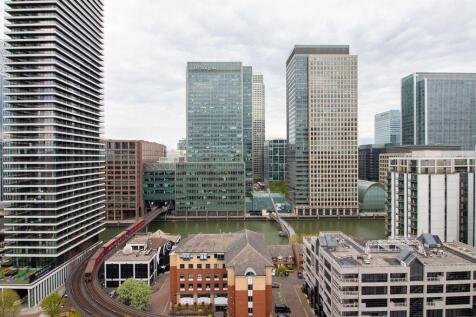 **VIDEO TOUR AVAILABLE** A two bedroom apartment with large balcony and river views,close to South Quay DLR. Heating & hot water charges are includedwithin the rent. Located in Phoenix Heights East an