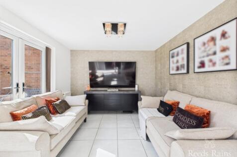 Kitchen/Dining/Famil