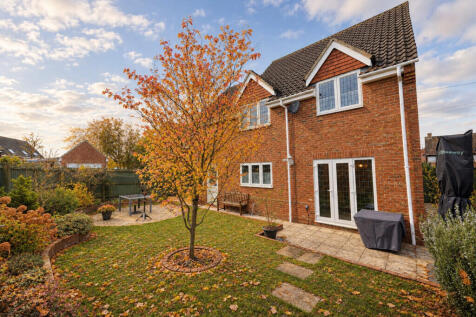 Autumn Garden Ret...