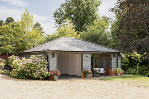 Garage Complex
