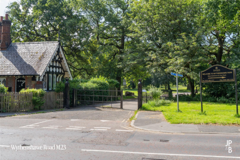 Wythenshawe Road.png