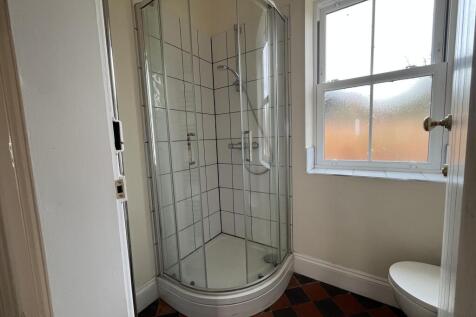 Shower room and wc