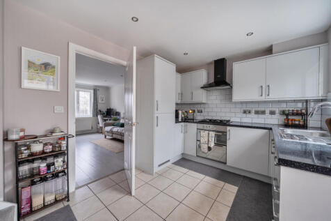 1382407-3-691da1e...