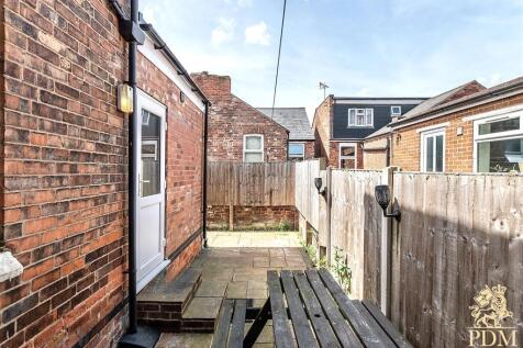 15 Kimbolton Avenue (2 of 42).jpg