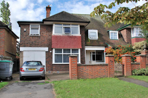 Flat in W5 4LR