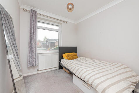Bedroom 4/Office