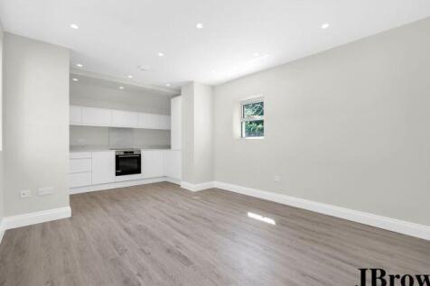 1 Bedroom Flat in CR9 1XS