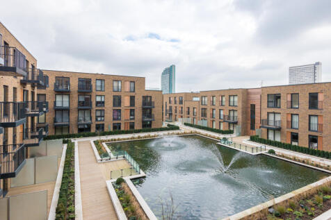 2 Bedroom Flat in SE16 7DW