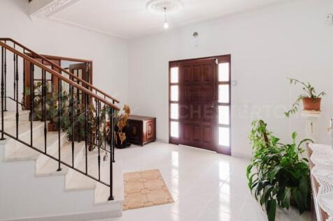 Almancil Renovation Project 5 Bed Villa For Sale (4)