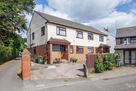 2 Bedroom Flat in CF14 7TB